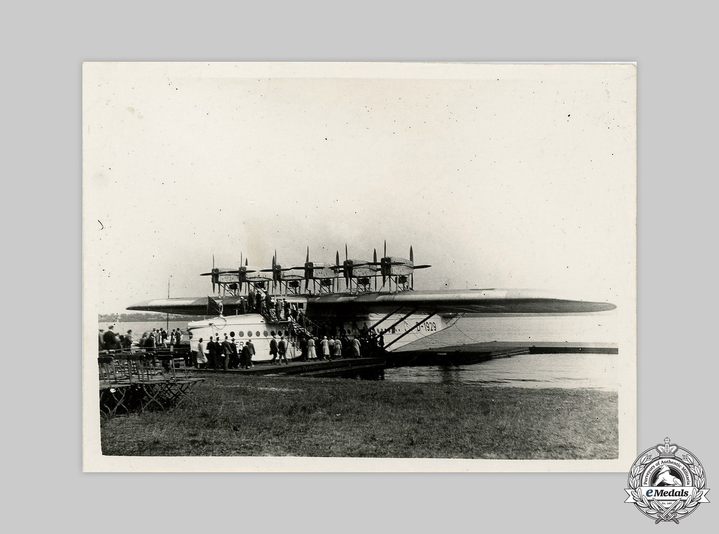 germany._a_mixed_lot_of_postcards_and_photographs_emedals_023_m20_0886