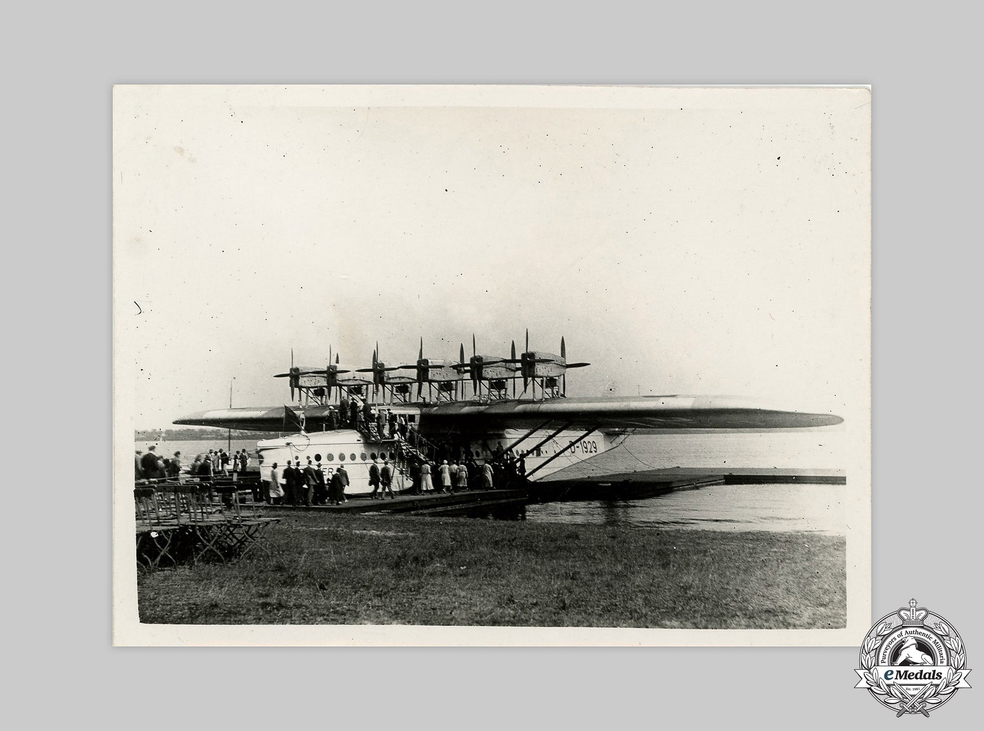 germany._a_mixed_lot_of_postcards_and_photographs_emedals_023_m20_0886
