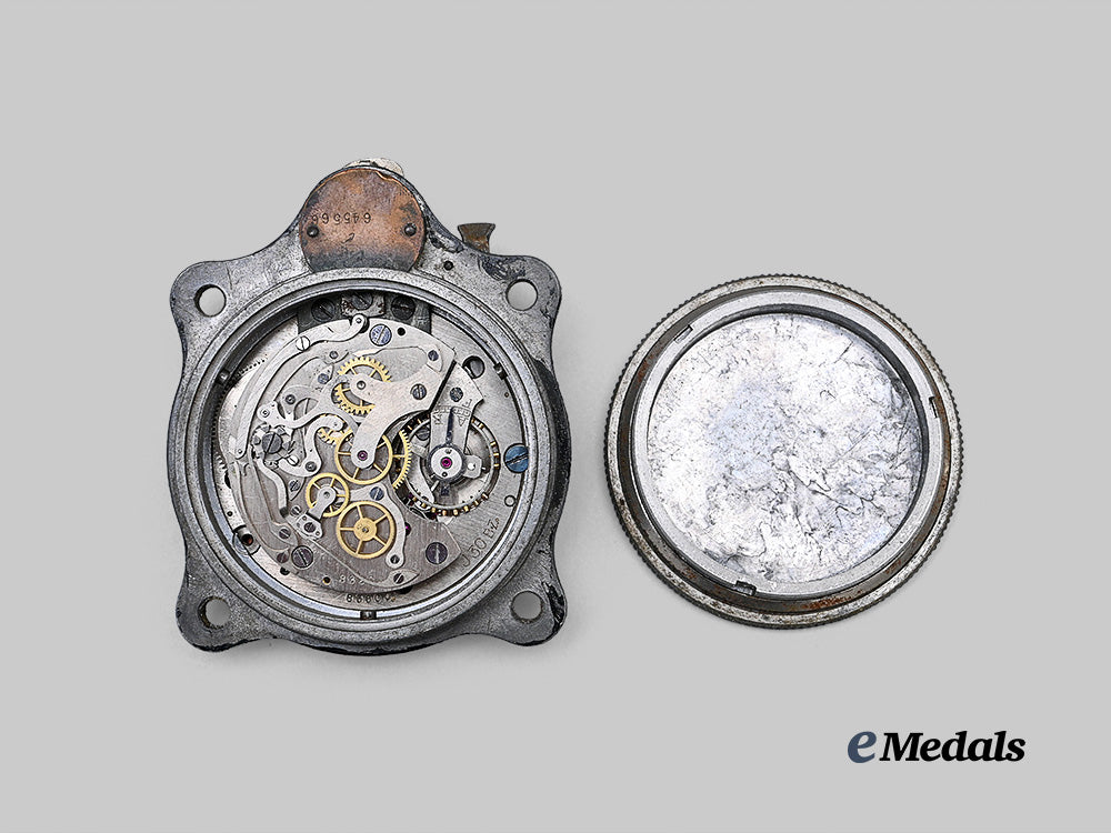 germany,_luftwaffe._a_j30_b_z_cockpit_clock,_with_me-262_attribution,_by_junghans_e_medals__g62771_8
