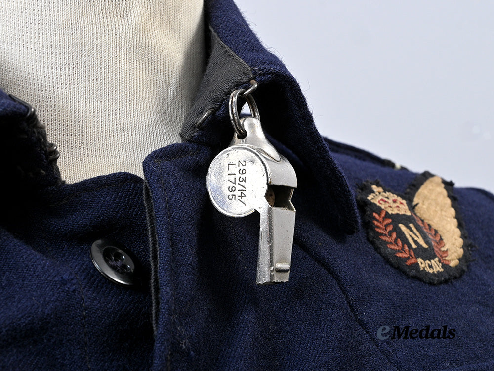 canada,_commonwealth._a1944_r_c_a_f,_australian_made_navigators_battle_blouse_with_cap_e_medals__c7689_9