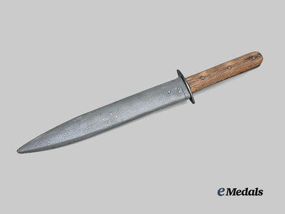 austria,_empire._an_m17_austro-_hungarian_trench_knife_with_steel_scabbard&_belt_loop_e_medals__e_u24935_2