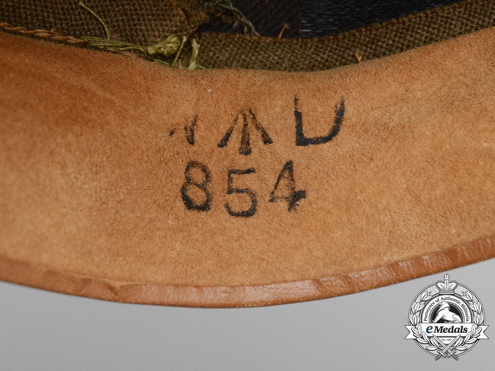 a_second_war_hastings&_prince_edward_regiment_officer's_visor_cap_f_018_1
