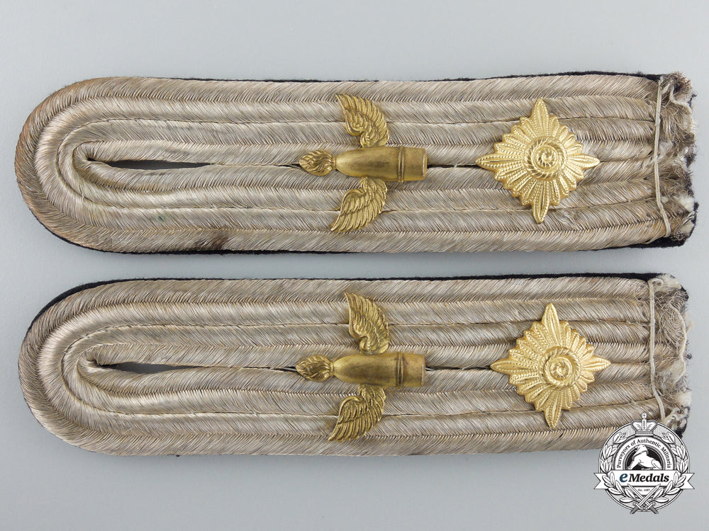 a_set_of_second_war_kriegsmarine_costal_artillery_oberleutnant’s_shoulder_boards_f_060