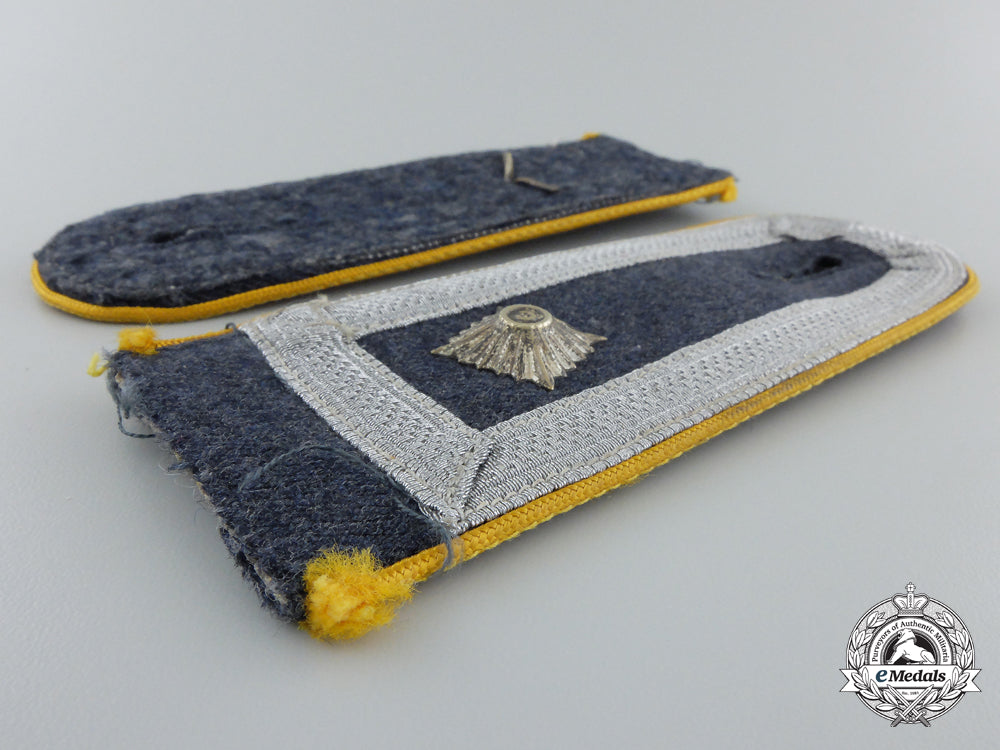 a_pair_of_luftwaffe_flight/_paratrooper_feldwebel’s_shoulder_boards_f_119