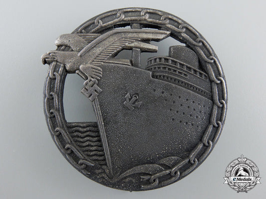 a_kriegsmarine_blockade_runner_badge_by_schwerin,_berlin_f_139