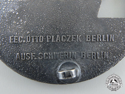 a_kriegsmarine_blockade_runner_badge_by_schwerin,_berlin_f_141