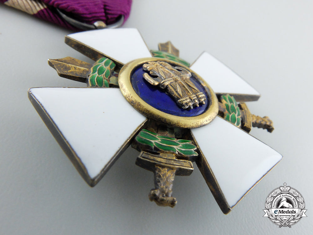 italy,_fascist_state._an_order_of_the_roman_eagle_with_swords,_knight1942-1943_f_252_2_2_1