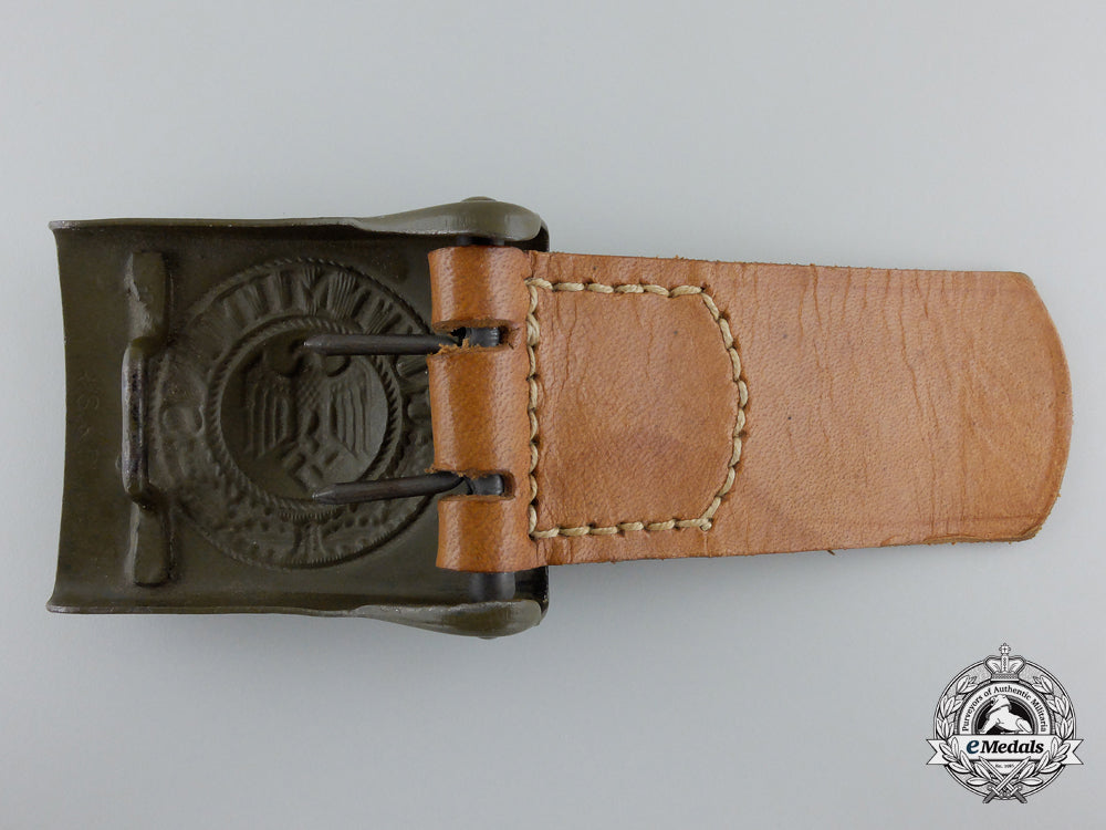 an_army_belt_buckle_with_leather_tab_by_richard_sieper&_söhne,_lüdenscheid_f_343