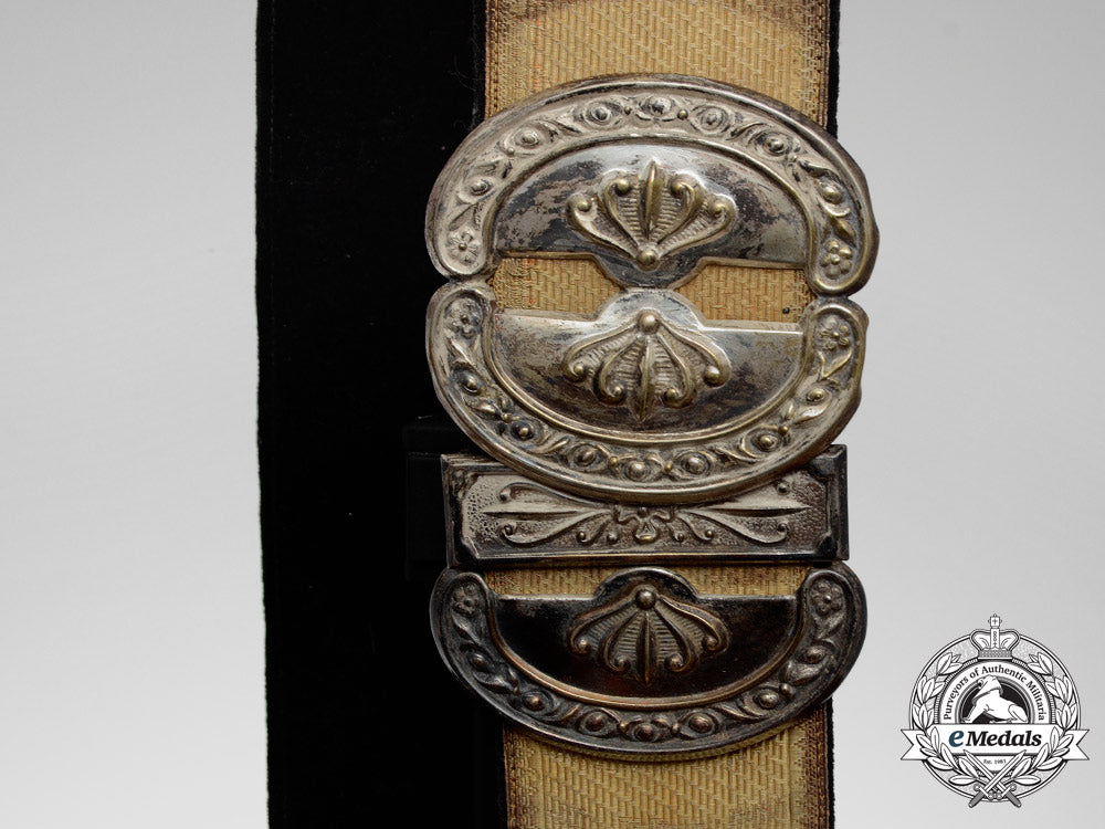 an_italian_army_officer's_cross_belt_with_cartridge_pouch_c.1930_s-1940_s_f_954_1