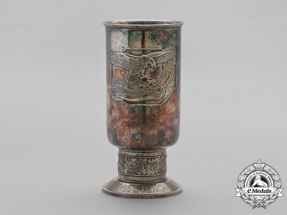 an_honour_goblet_to_dkg_recipient&_battle_of_britain_participant_f_955_1