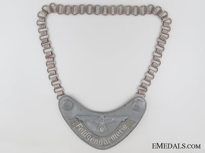 feldgendarmerie(_army_military_field_police)_gorget_feldgendarmerie__52f4fbfb1fedf