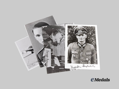 germany,_third_reich._a_lot_of_post-_war_signed_knight’s_cross_winner_photographs_e_medals__g62065_2