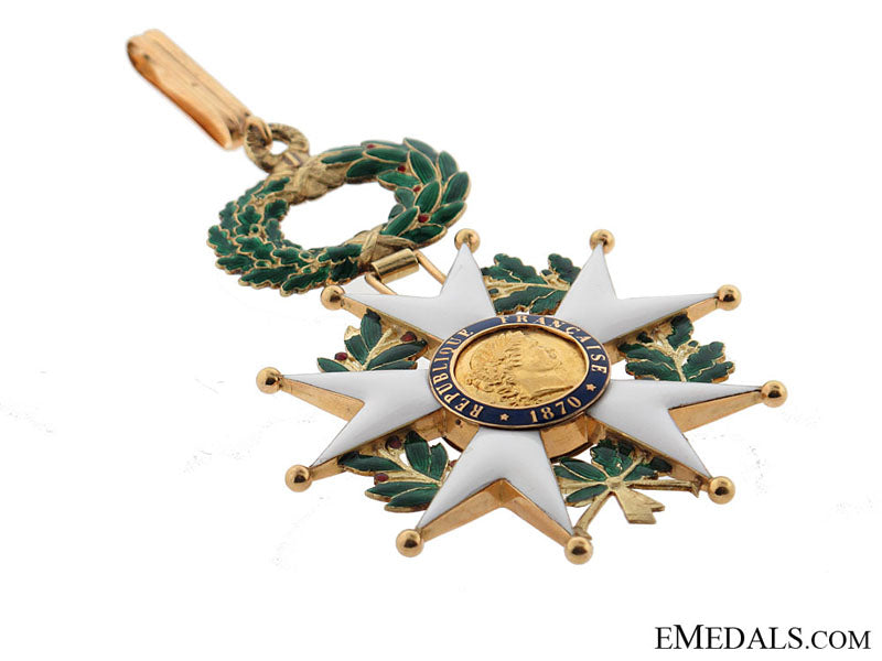 legion_dhonneur-_commanders_neck_badge_fo119g