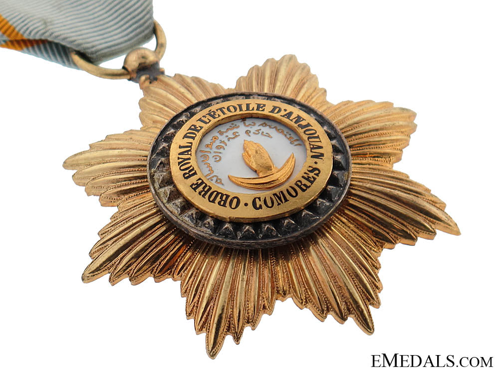 french_colonial-_order_of_star_of_anjouan-_comoro_islands,_fo125c