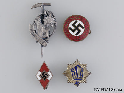 four_second_war_period_german_badges_four_second_war__53fcc0e17d1d8