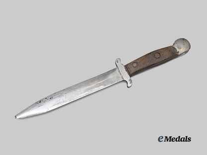 united_kingdom._a_lot_of_four_blades_with_escape_knife_e_medals__g_b8649_25