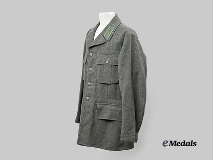 sweden,_kingdom._an_m39_royal_army_infantry_tunic1941_e_medals__e_u24840_4