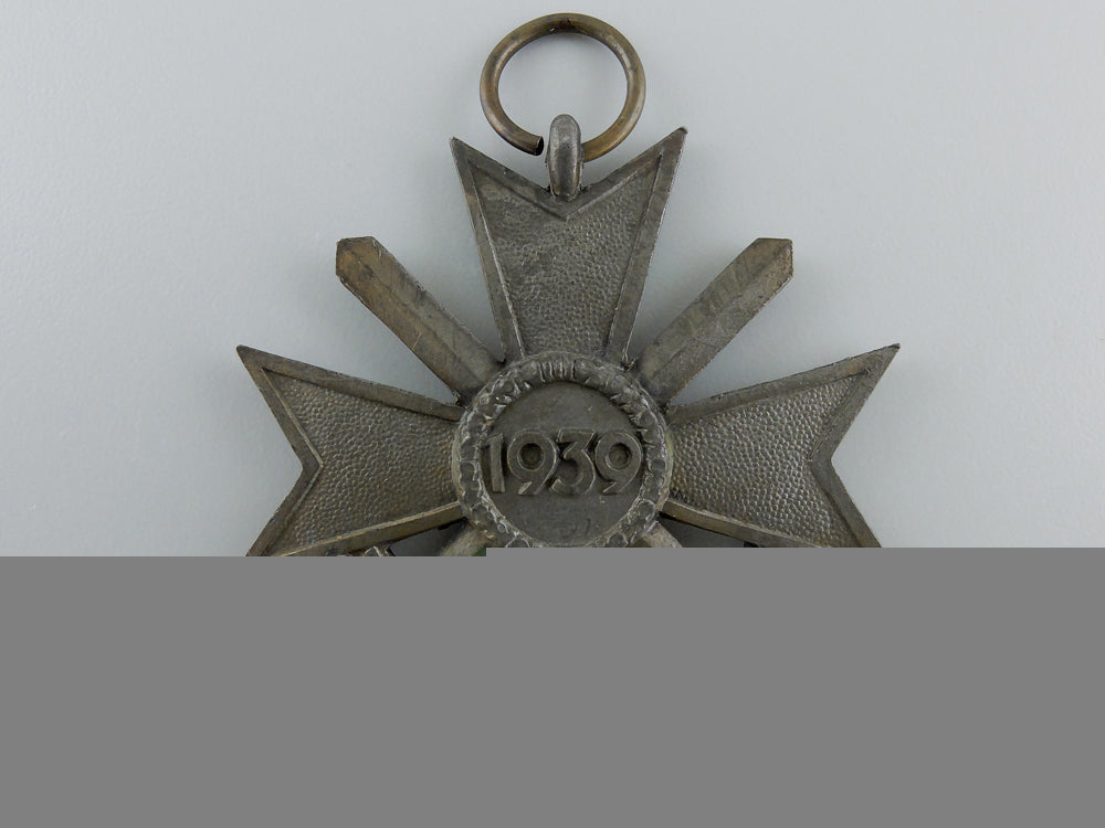 an_austrian-_made_war_merit_cross2_nd_class_with_swords,_with_packet_g_033