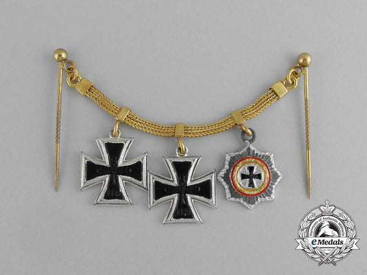 a_miniature_german_cross_award_chain;1957_version_g_133