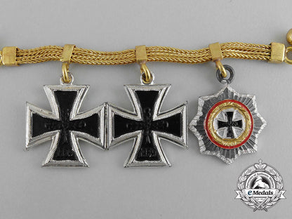 a_miniature_german_cross_award_chain;1957_version_g_134