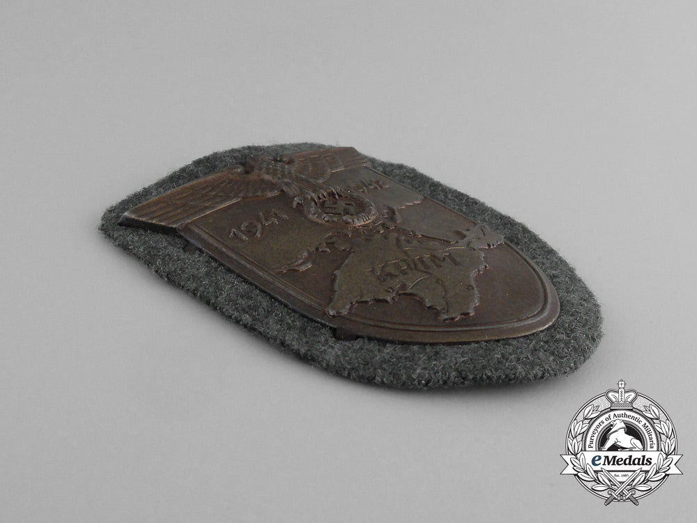 a_wehrmacht_heer(_army)_issue_krim_campaign_shield_g_162_1