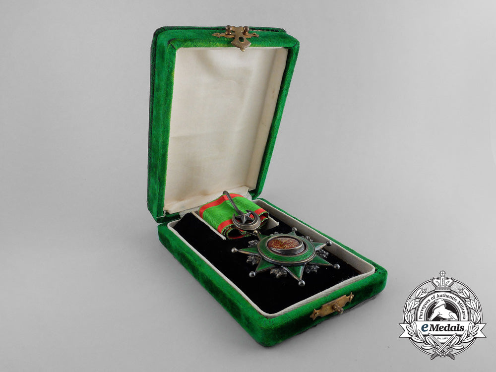 a_turkish_order_of_osmania(_osmanli),3_rd_class_commander_with_case_g_230_1