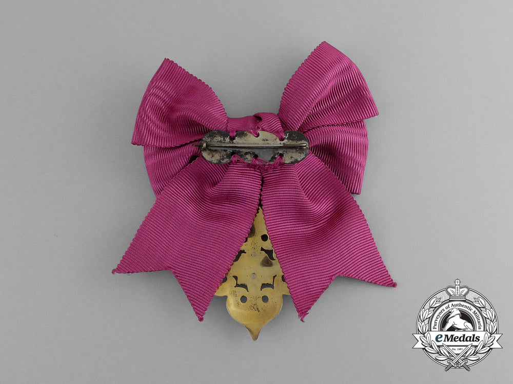 spain,_kingdom._a_children_of_the_nobility_of_madrid_women's_breast_badge_g_268_1_1