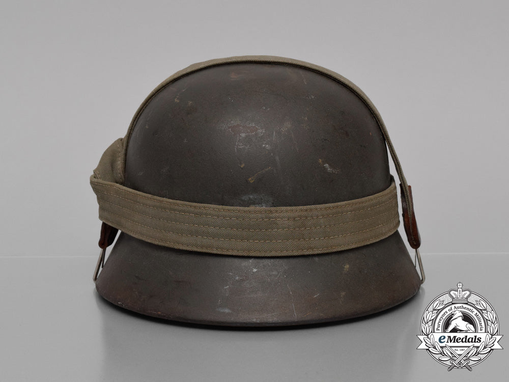 a_m40_single_decal_wehrmacht_heer(_army)_stahlhelm_with_bread_bag_strap_by_quist_g_299_2