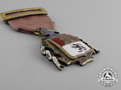 spain,_kingdom._a_children_of_the_nobility_of_madrid,_breast_badge,_c.1935_g_327_1_1_1_3_1