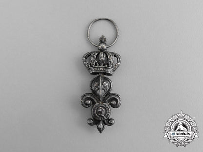 a_french_order_of_the_lily;_decoration_with_crown_and_king's_portrait_g_329_1