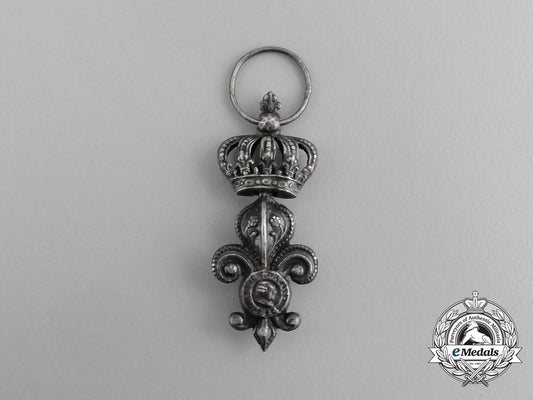 a_french_order_of_the_lily;_decoration_with_crown_and_king's_portrait_g_329_1