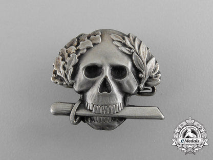 a_second_war_italian_black_brigade_skull_badge_g_467_1