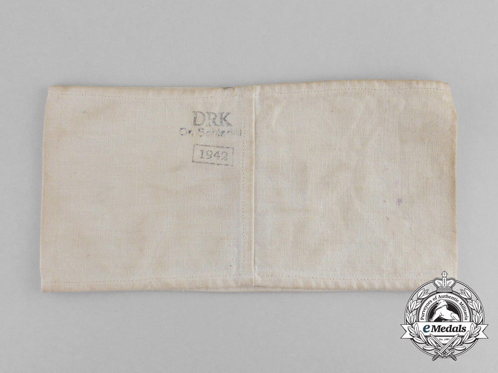 a_drk(_german_red_cross)_district_vienna_south_membership_armband;_dated1942_g_485_1