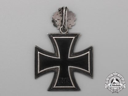 a_knight’s_cross_of_the_iron_cross1939_by_juncker_with_oakleaves_g_606_1