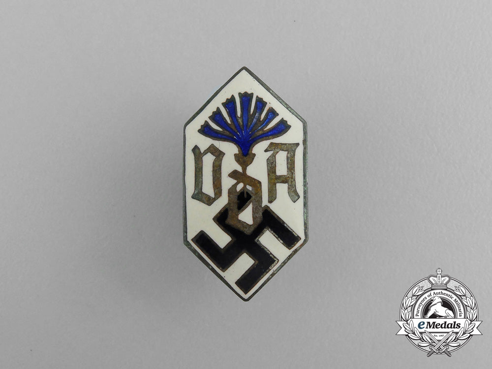 a_second_war_german_vda_membership_badge_g_644_1