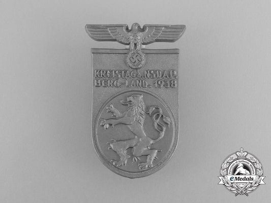 a1938_nsdap_district_bergland_council_day_badge_g_730_1