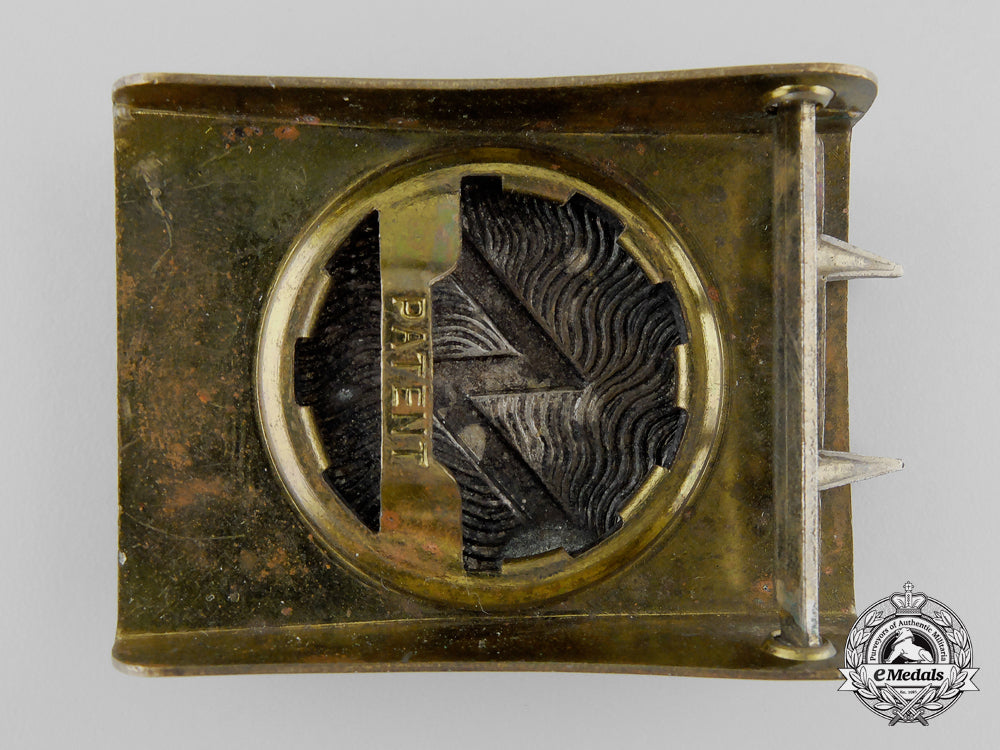 a_deutscher_pfadfinderbund_belt_buckle_with_sun_spiral_g_971