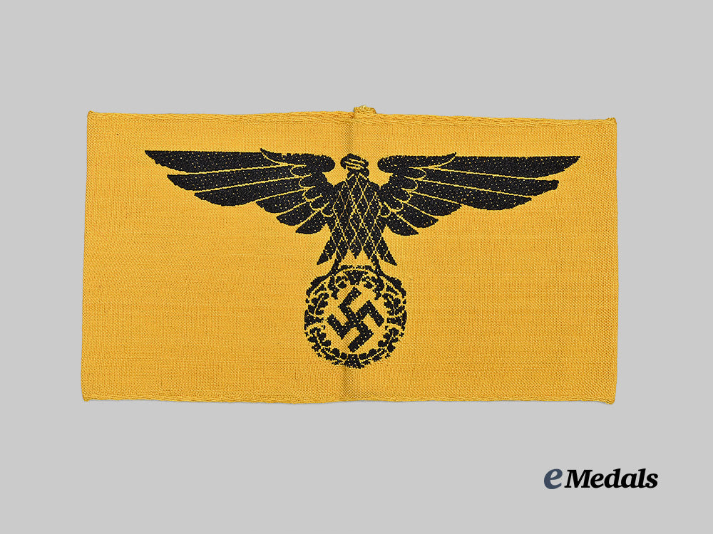 germany,_wehrmacht._a_civilian_auxiliary_sleeve_insignia_e_medals__g62669_2