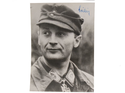 knight's_cross_winner-_post_war_original_gd333001