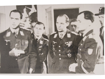 knight's_cross_winner-_post_war_original_gd397001