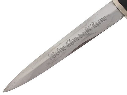 a_prime_example_of_the_chained_ss_dagger_gdr3845e