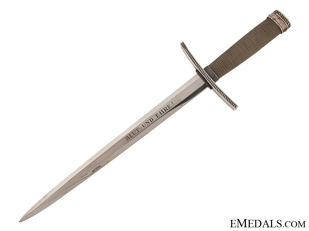 hitler_youth_leader's_dagger_gdr3847b