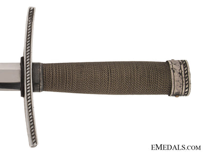 hitler_youth_leader's_dagger_gdr3847d