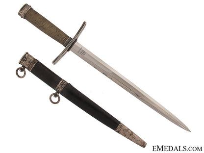 hitler_youth_leader's_dagger_gdr3847k