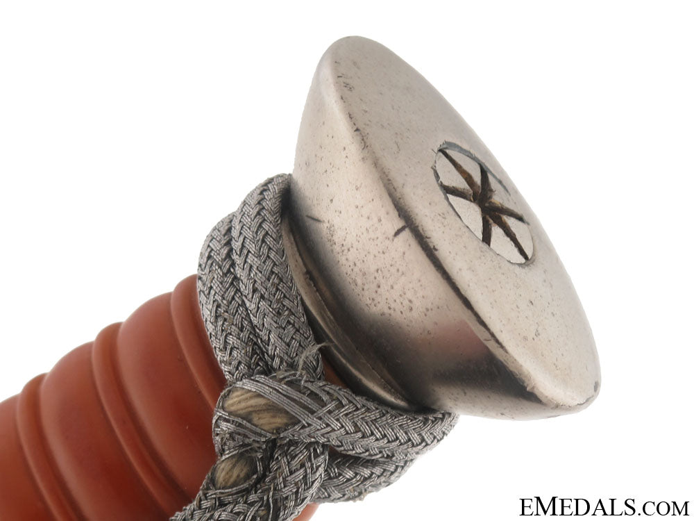 german_red_cross(_deutsches_rotes_kreuz)_leader's_dagger_gdr3856i