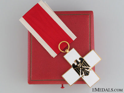 german_red_cross_decoration_type_ii(1934-1937)_german_red_cross_527bd0794f47b