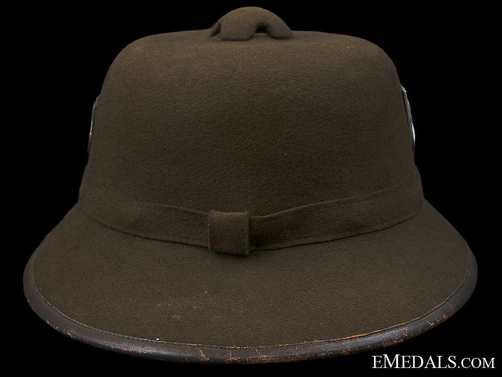 a_first_model_wehrmacht_pith_helmet1941_ghh4123c
