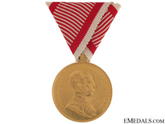 Golden Bravery Medal – In Gold