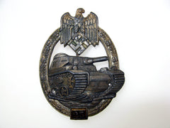 Tank Badge ”25”