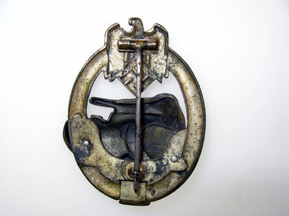 tank_badge”25”_gra14144